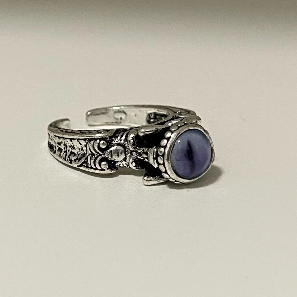 Brand New Unisex Size 2 Amethyst Cat-Eye Ring Stainless Steel Adjustable Size - Picture 2 of 7